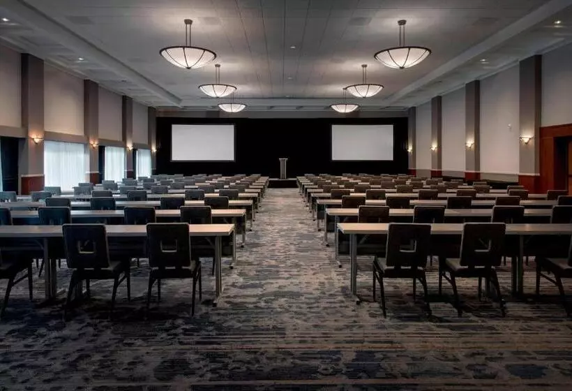 هتل Princeton Marriott At Forrestal