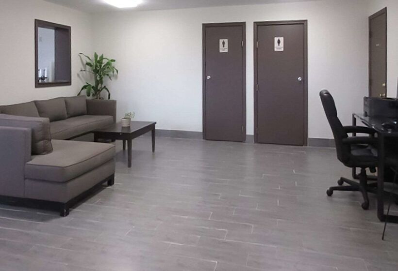 בית מלון כפרי Quality Inn Farmington