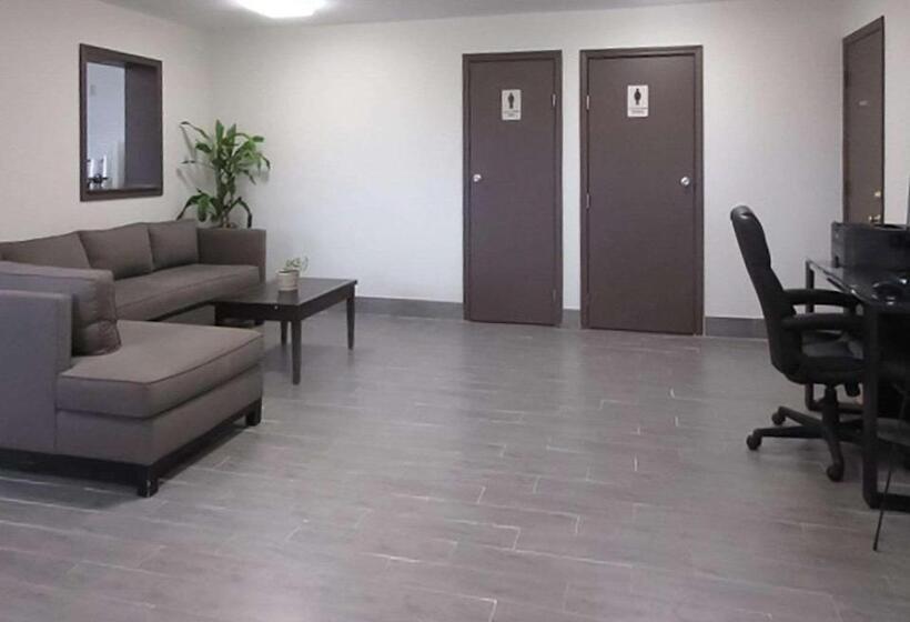 בית מלון כפרי Quality Inn Farmington