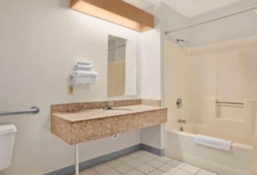 モーテル Hilltop Inn Pittsburgh