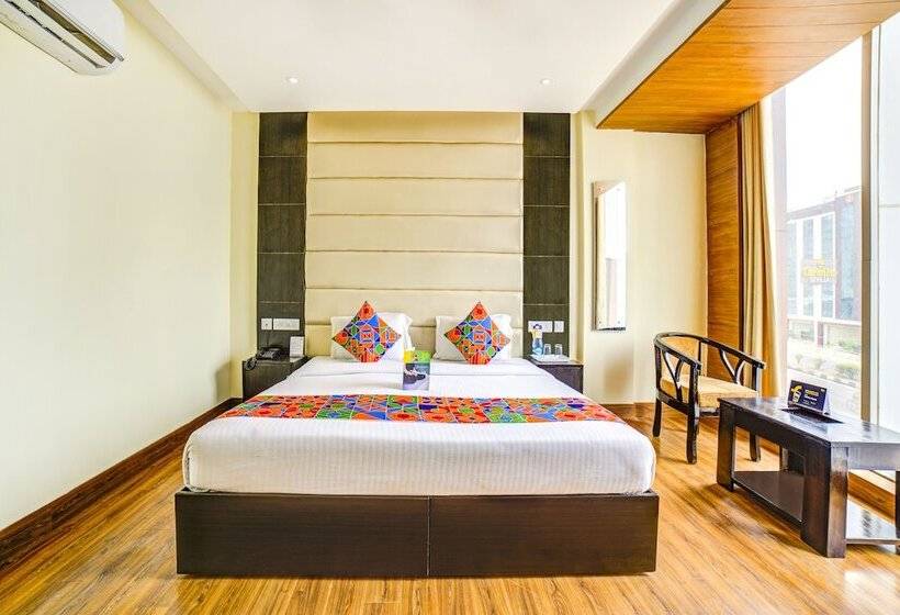 Fabhotel Diamond Zirakpur