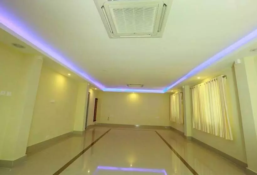 Hotelli Brahmaputhra