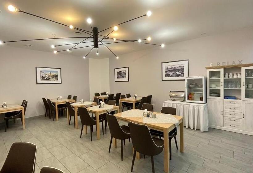 호텔 Zlatý Anděl