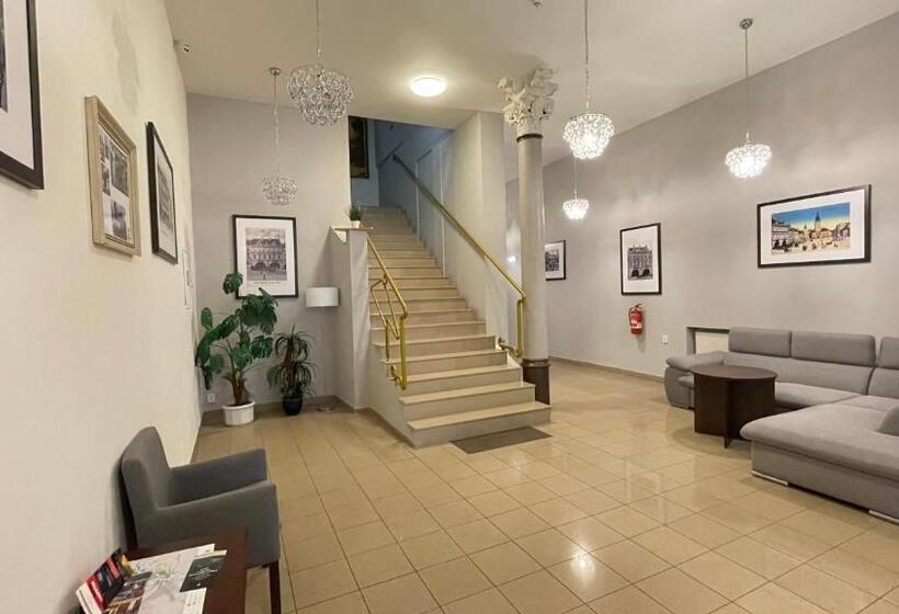 호텔 Zlatý Anděl