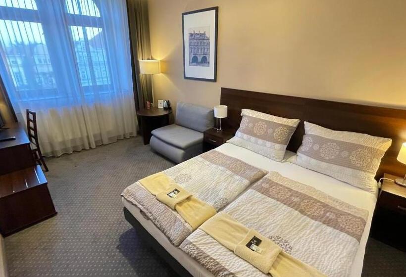 호텔 Zlatý Anděl