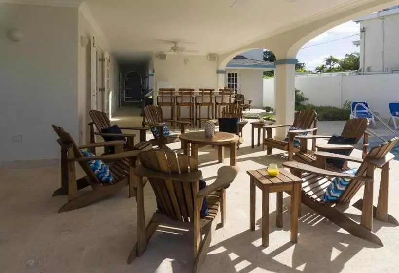 پانسیون Sandgate