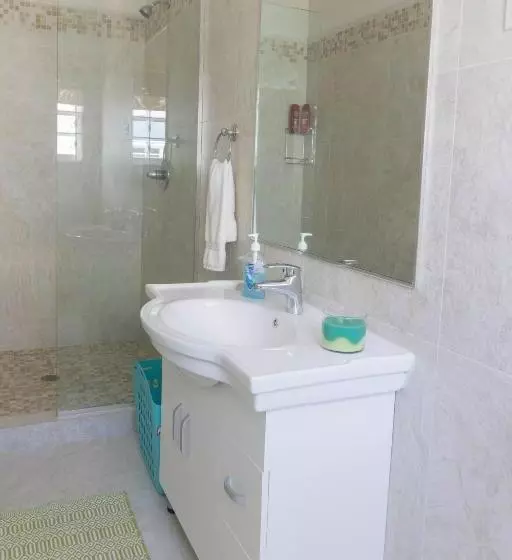 پانسیون Sandgate