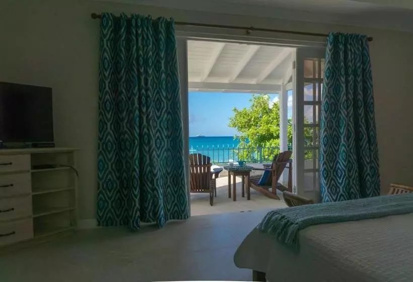 پانسیون Sandgate