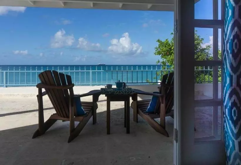 پانسیون Sandgate