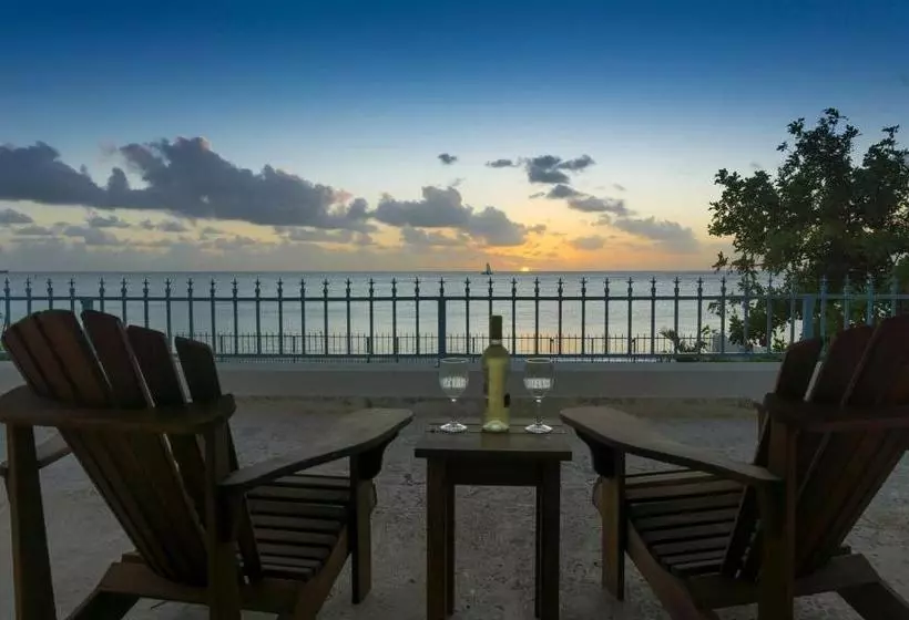 پانسیون Sandgate