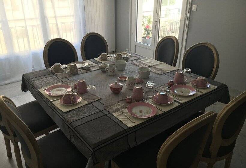 مبيت وإفطار La Demeure D'alexandra