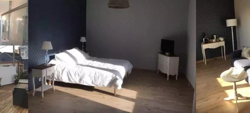 تختخواب و صبحانه La Demeure D'alexandra