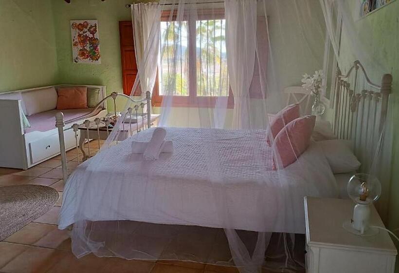 مبيت وإفطار Sunny Vista