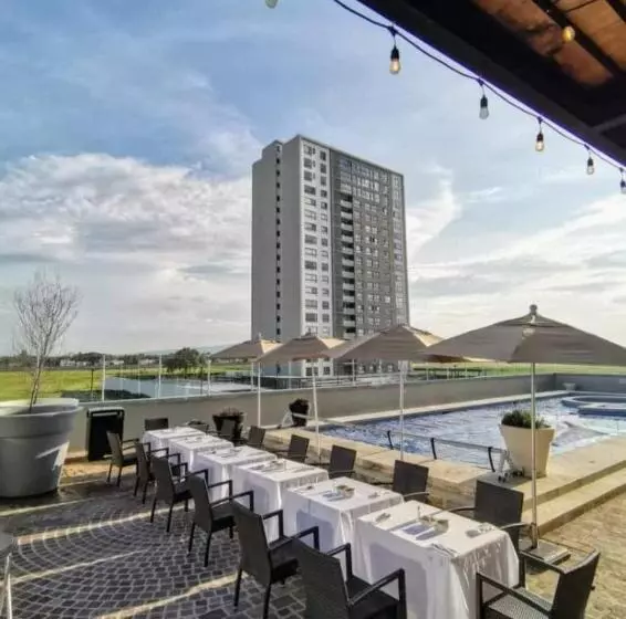 ホテル Fiesta Inn Celaya Galerias