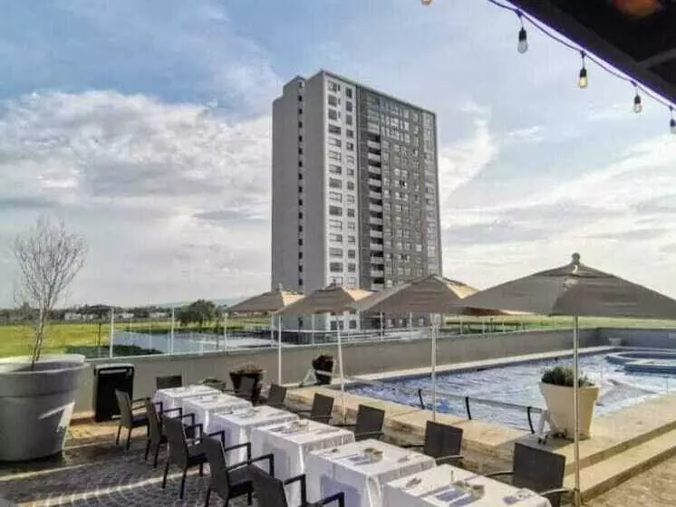 ホテル Fiesta Inn Celaya Galerias