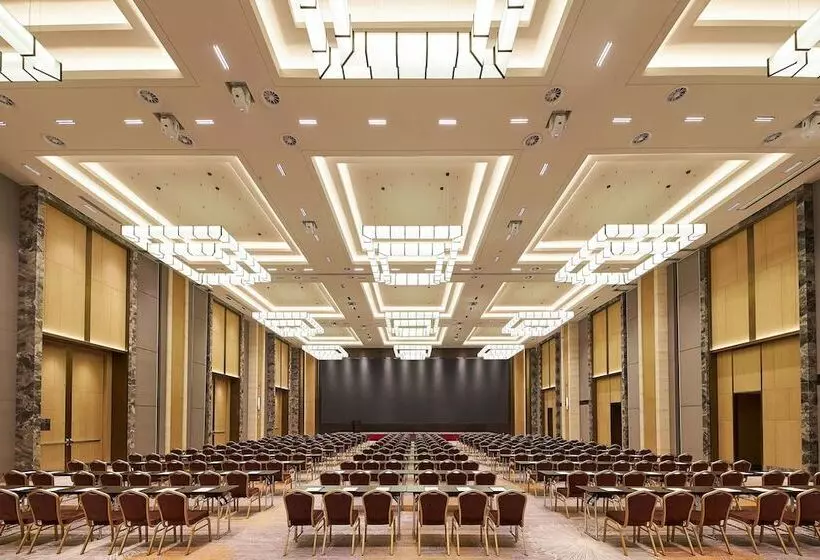 ホテル Four Points By Sheraton Jiaxing
