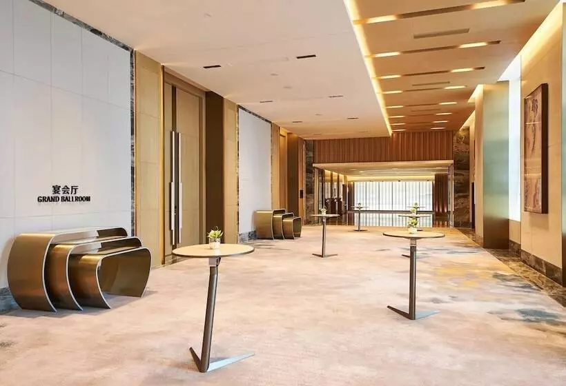 ホテル Four Points By Sheraton Jiaxing