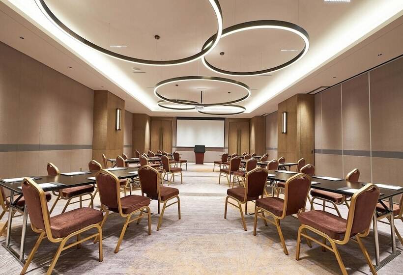 Otel Four Points By Sheraton Jiaxing