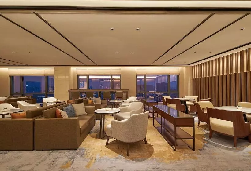 ホテル Four Points By Sheraton Jiaxing