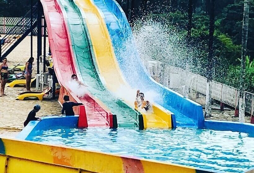 Отель Vale Das Aguas Parque