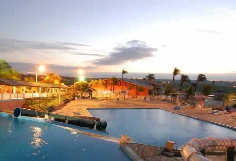 Отель Vale Das Aguas Parque