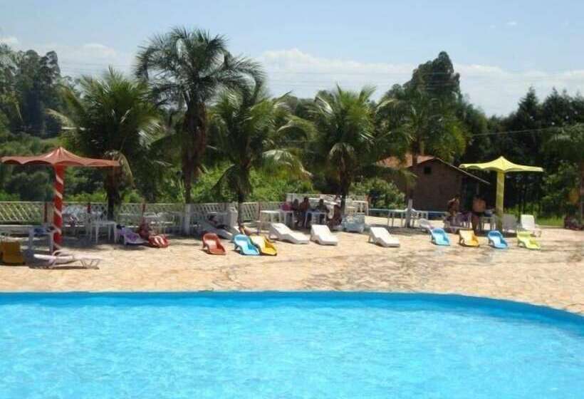 Отель Vale Das Aguas Parque