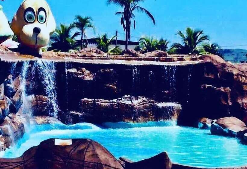 Отель Vale Das Aguas Parque