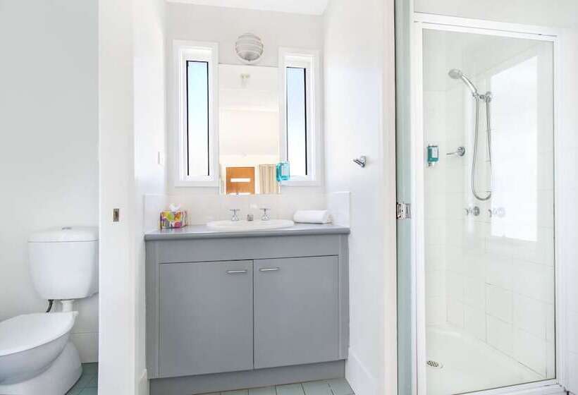 Huskisson Holiday Motel Cabins