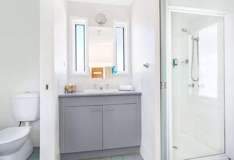 Huskisson Holiday Motel Cabins