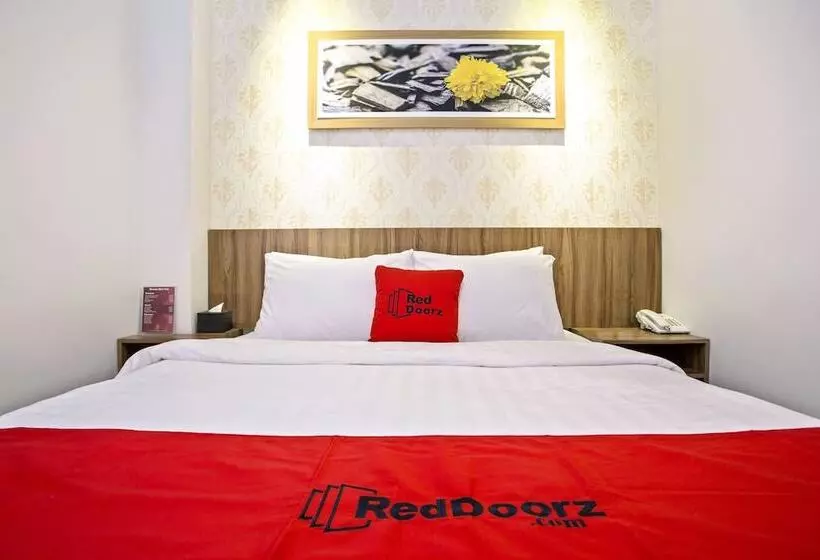 Majatalo Reddoorz Plus @ Jalan Kaliurang