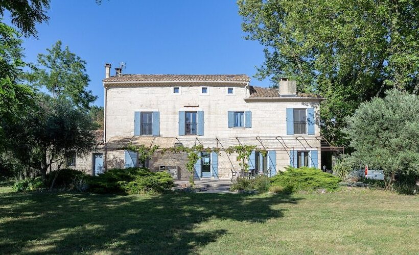 مبيت وإفطار Le Mas Des Cerisiers Spa Sauna Inclus Pour Tous Les Logements