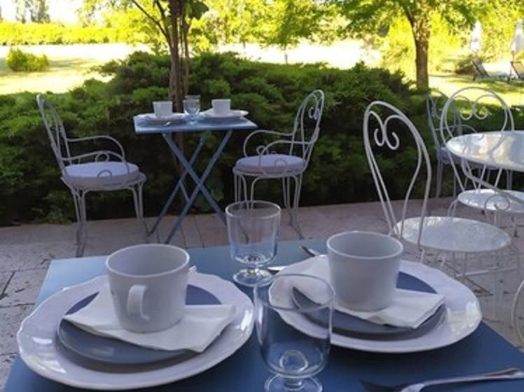 مبيت وإفطار Le Mas Des Cerisiers Spa Sauna Inclus Pour Tous Les Logements