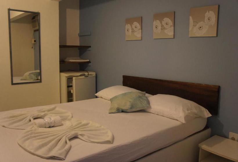 مسافرخانه Pousada Das Gaivotas