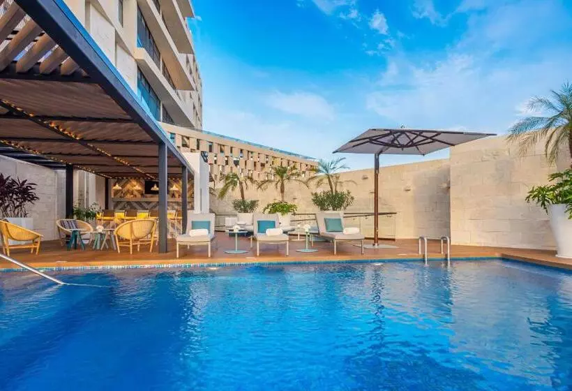 Hotelli Avani Cancún Airport