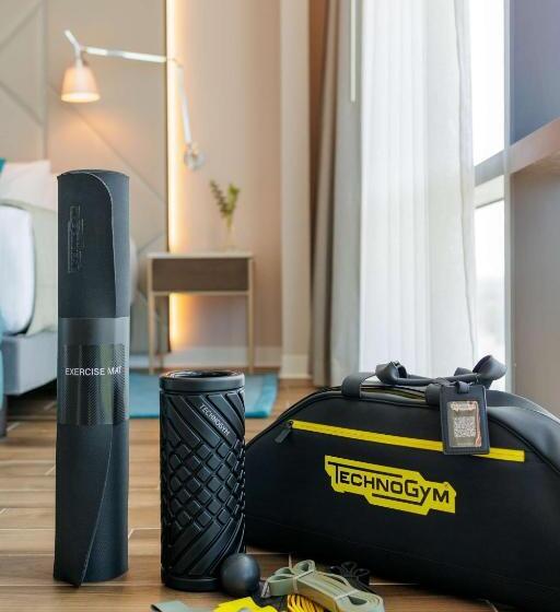 هتل Avani Cancún Airport