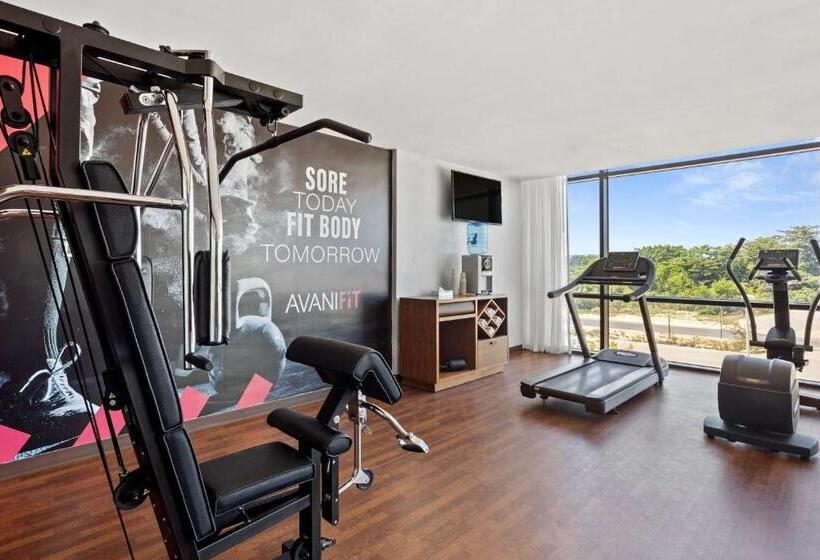 هتل Avani Cancún Airport