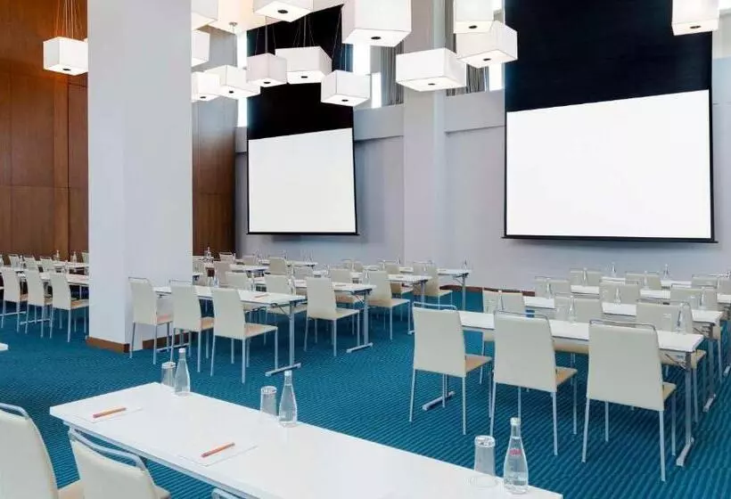 Hotelli Avani Cancún Airport