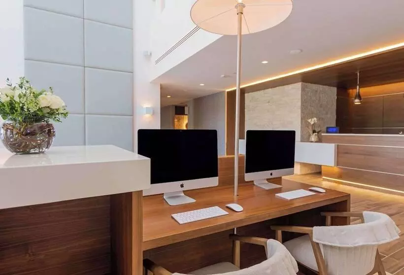 Hotelli Avani Cancún Airport