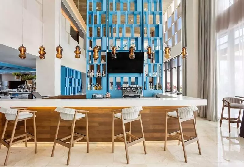 Hotelli Avani Cancún Airport