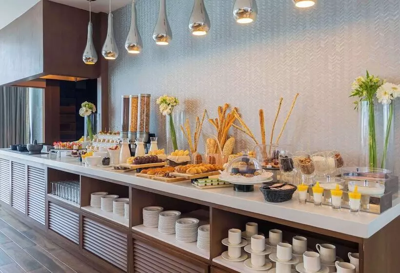 Hotelli Avani Cancún Airport