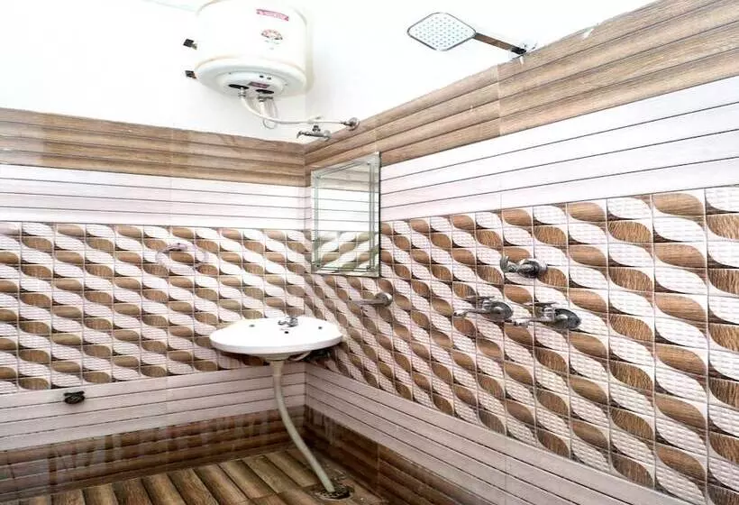 Hotelli Classic By Oyo Rooms