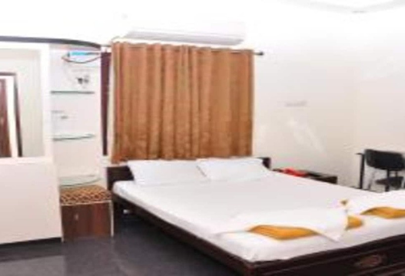 Hotel Kpa Grand Palace