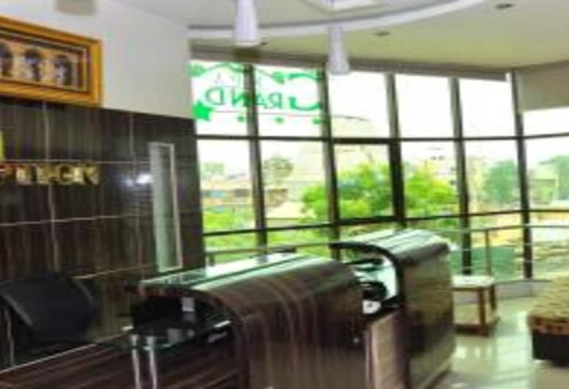 Hotel Kpa Grand Palace