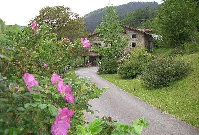 田舎風ホテル Casa Rural Goikola