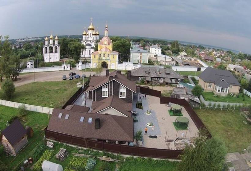 Pensionat Nikolin Park Guest House