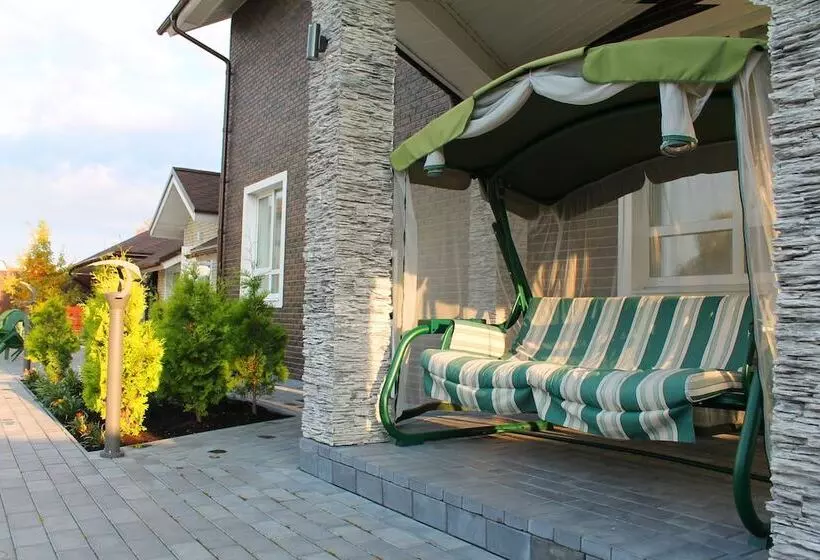 ペンション Nikolin Park Guest House