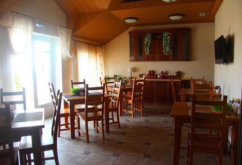 Pensionat Nikolin Park Guest House