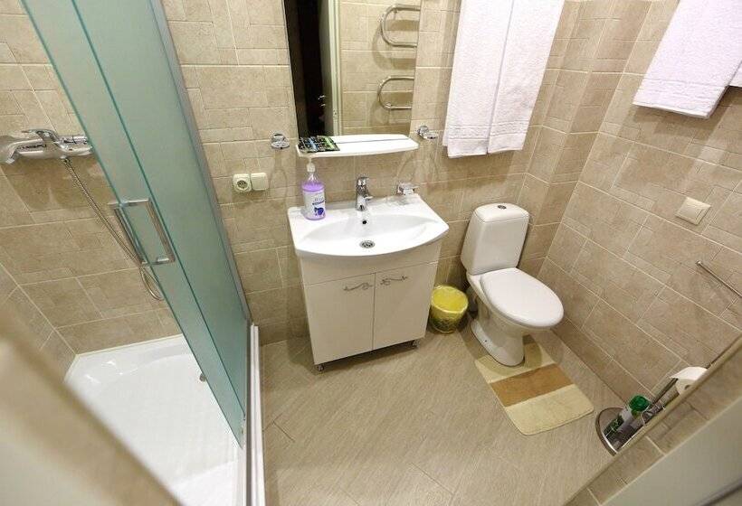 Pensionat Nikolin Park Guest House