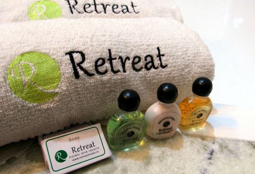 Retreat Hotel & Spa