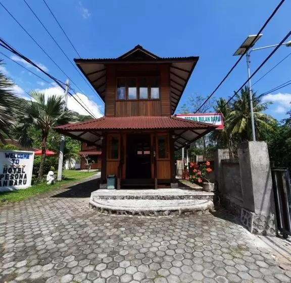 ベッドアンドブレックファースト Besar Bulan Baru   Senggigi